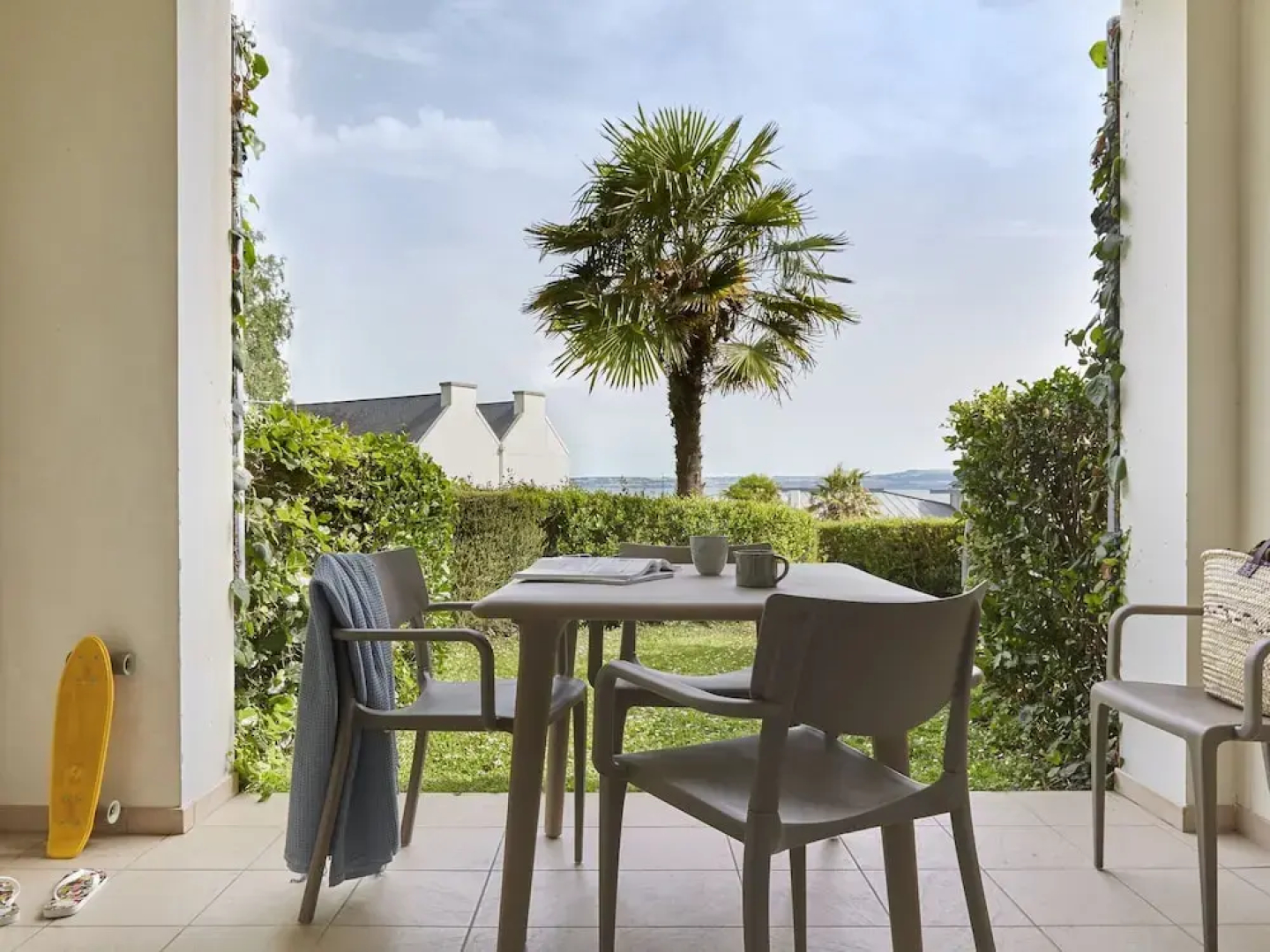 Seafront Apartment Near a Beach