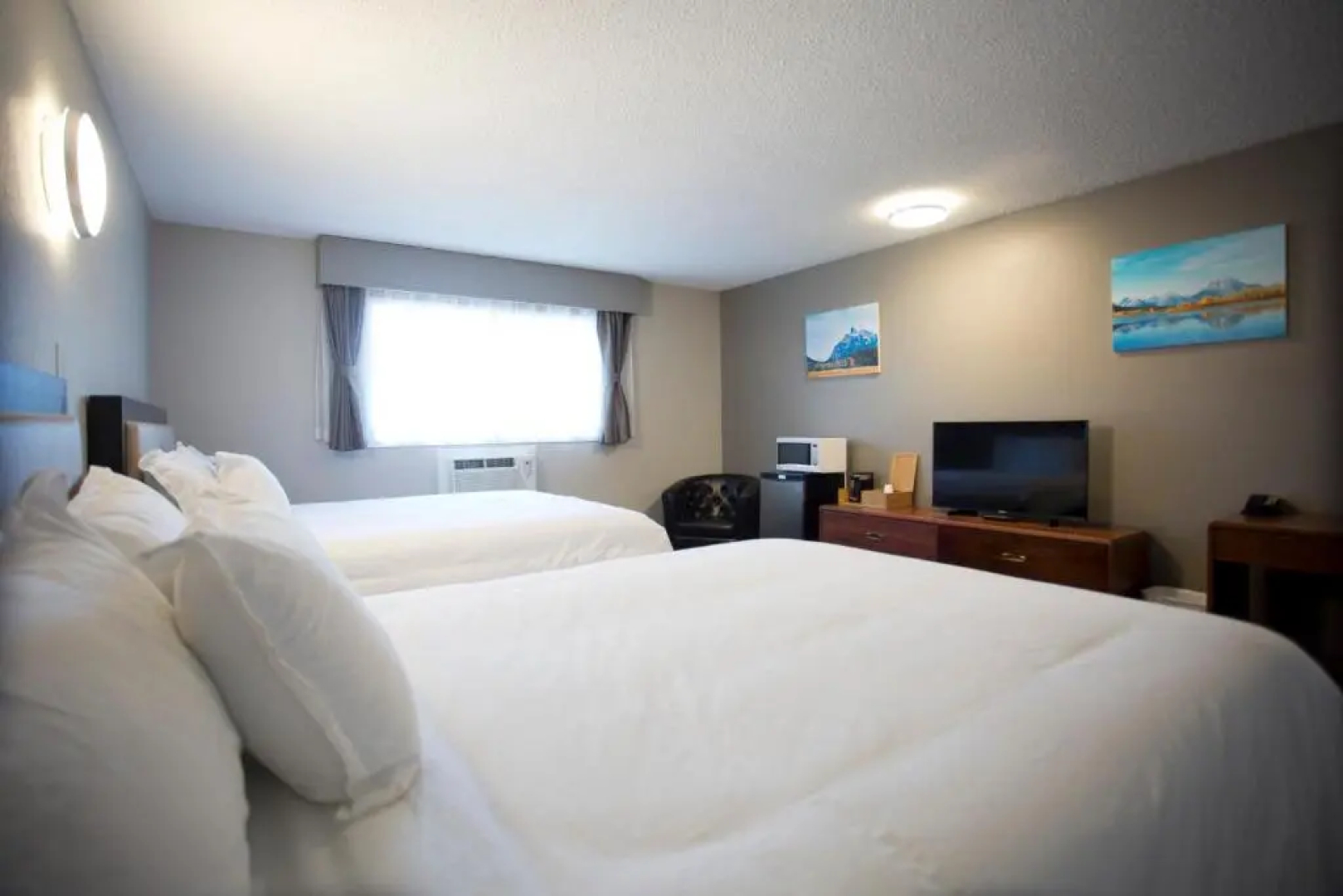 Premier Mountain Lodge and Suites