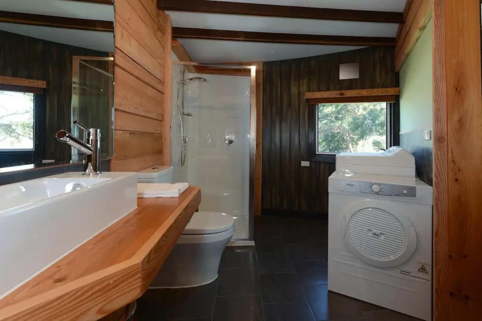Taylors Bay Cottage