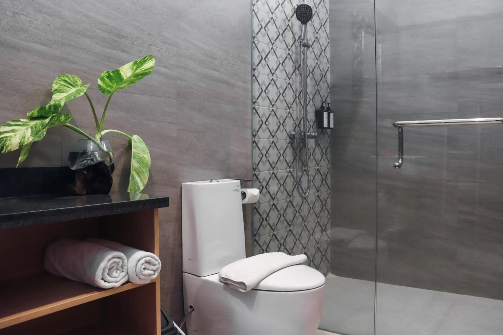 The Grand Villandra Resort