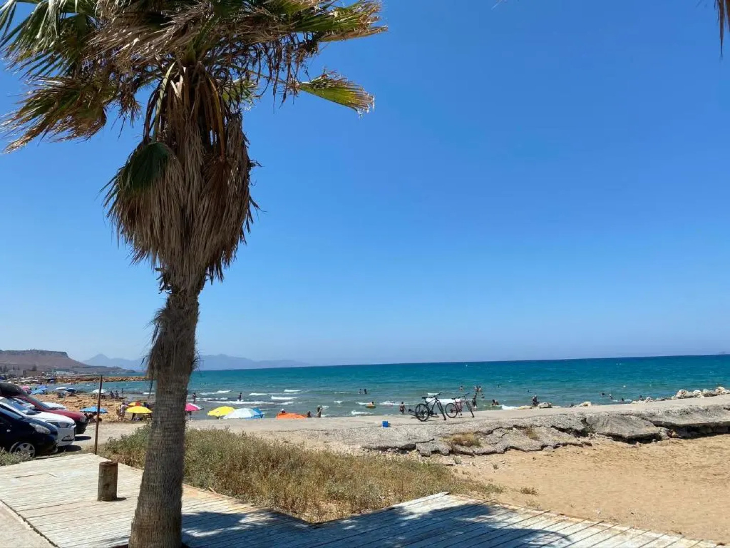 Sunny Villa by the beach Gournes