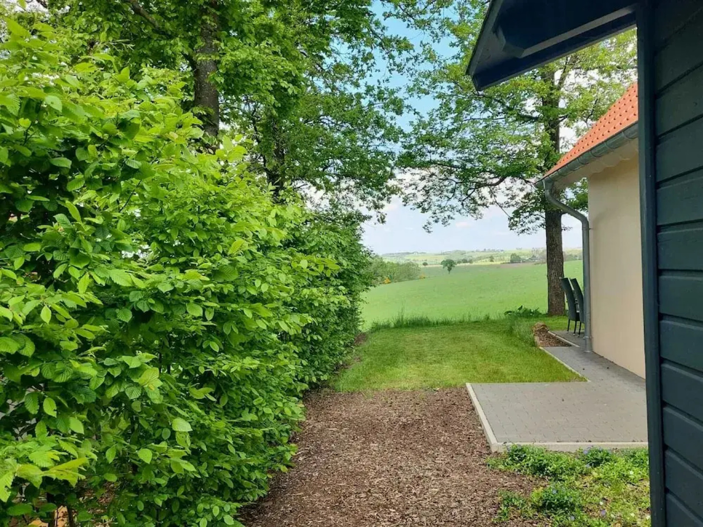 Tidy House With Sauna and Steam Bath, in a Forest