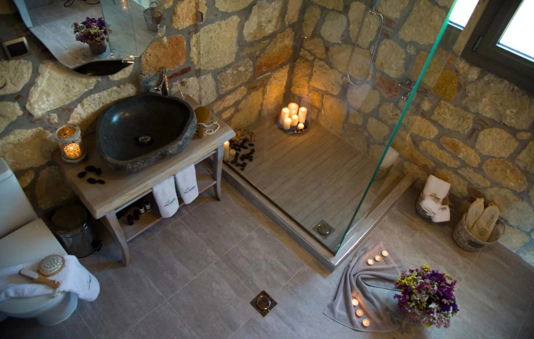 Five Senses Luxury Villas