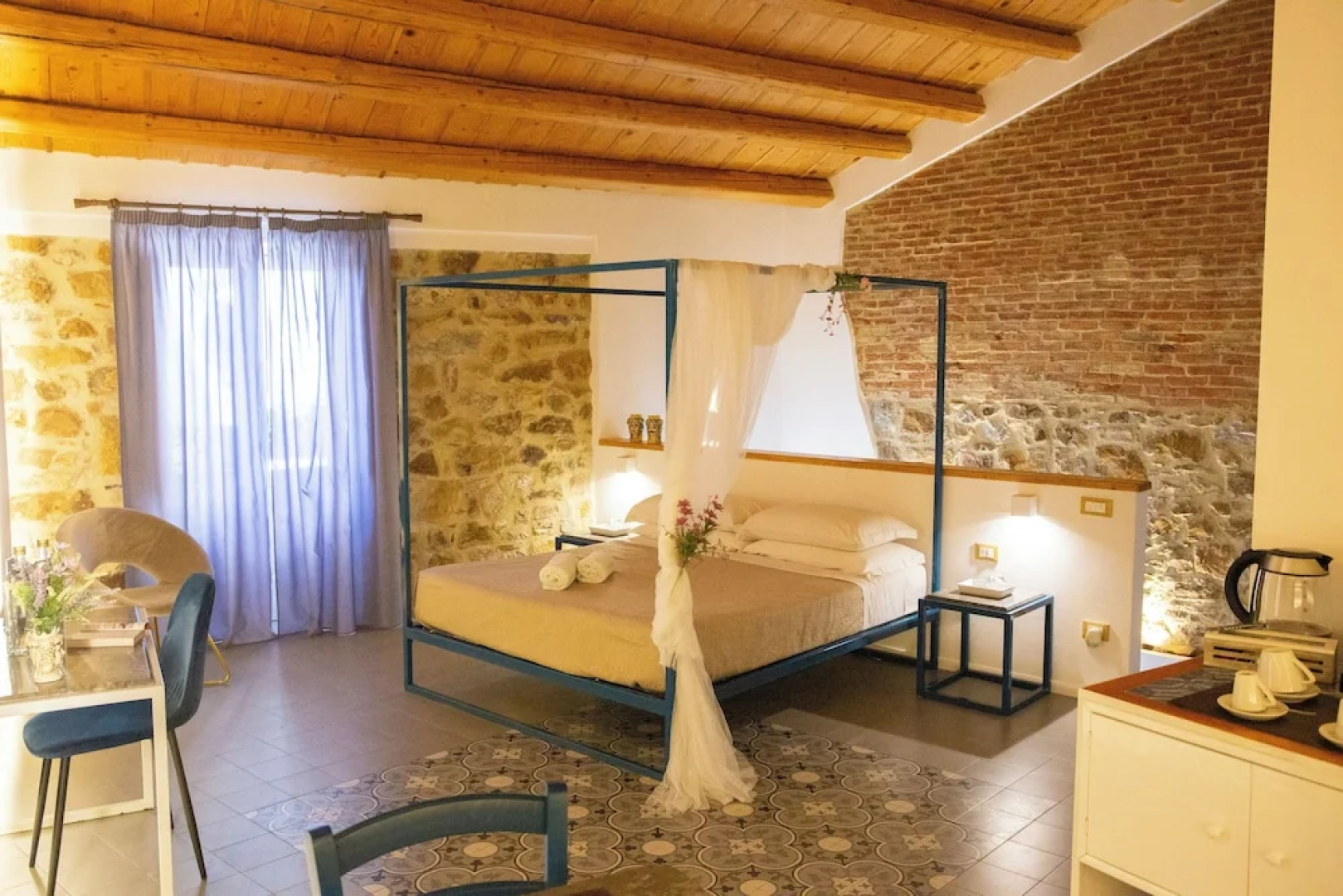 PORTA SOPRANA Luxury guest house &Spa