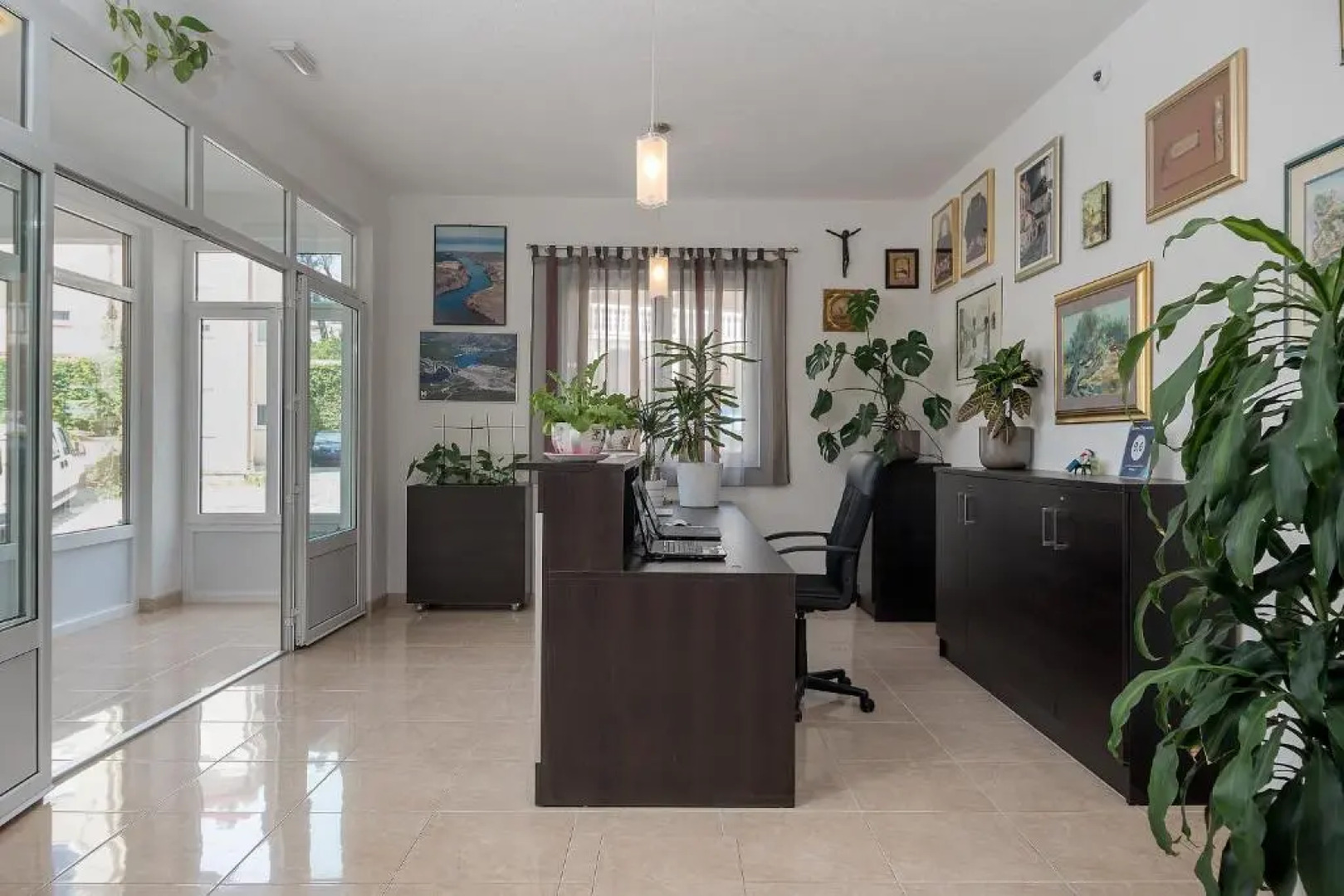 Apartments Vila Adrijana and Fitness Studio Wolf