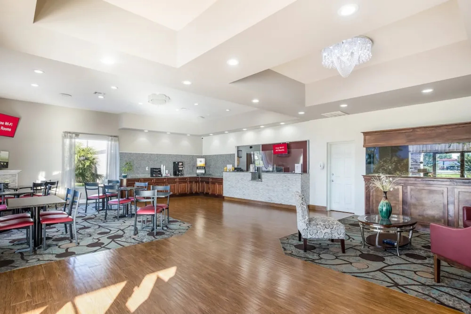 Super 8 Richmond Hill