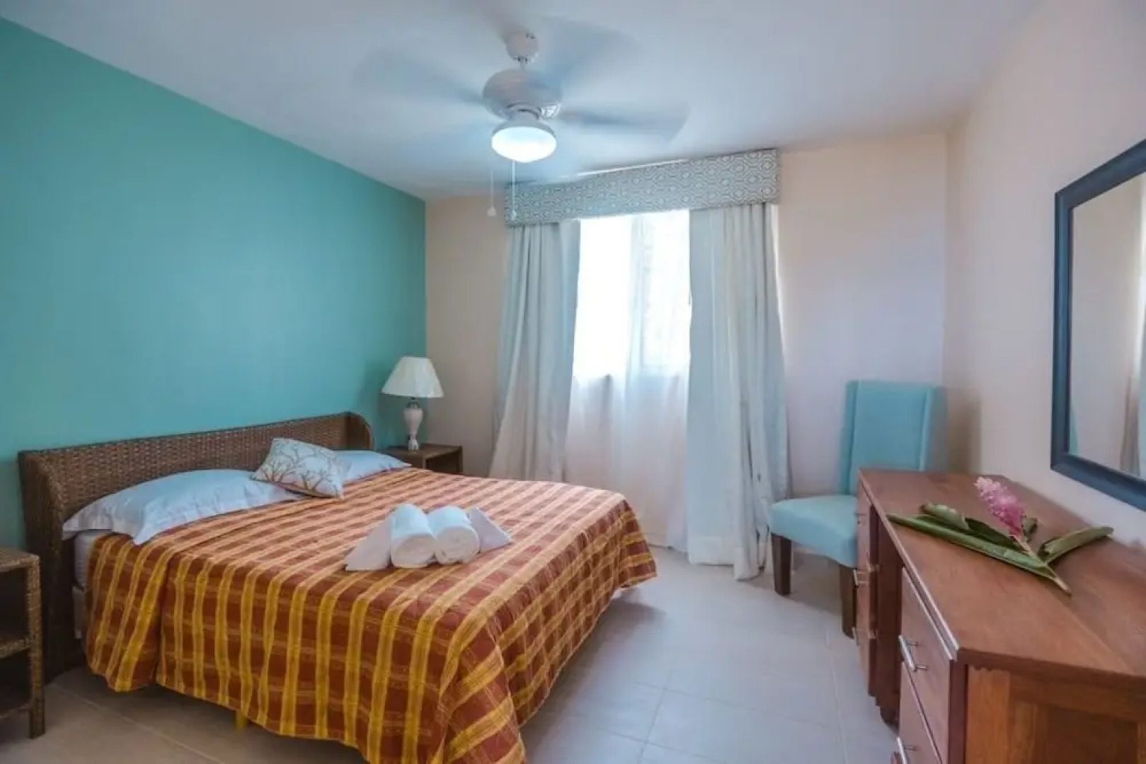 Las Canas Beach Retreat