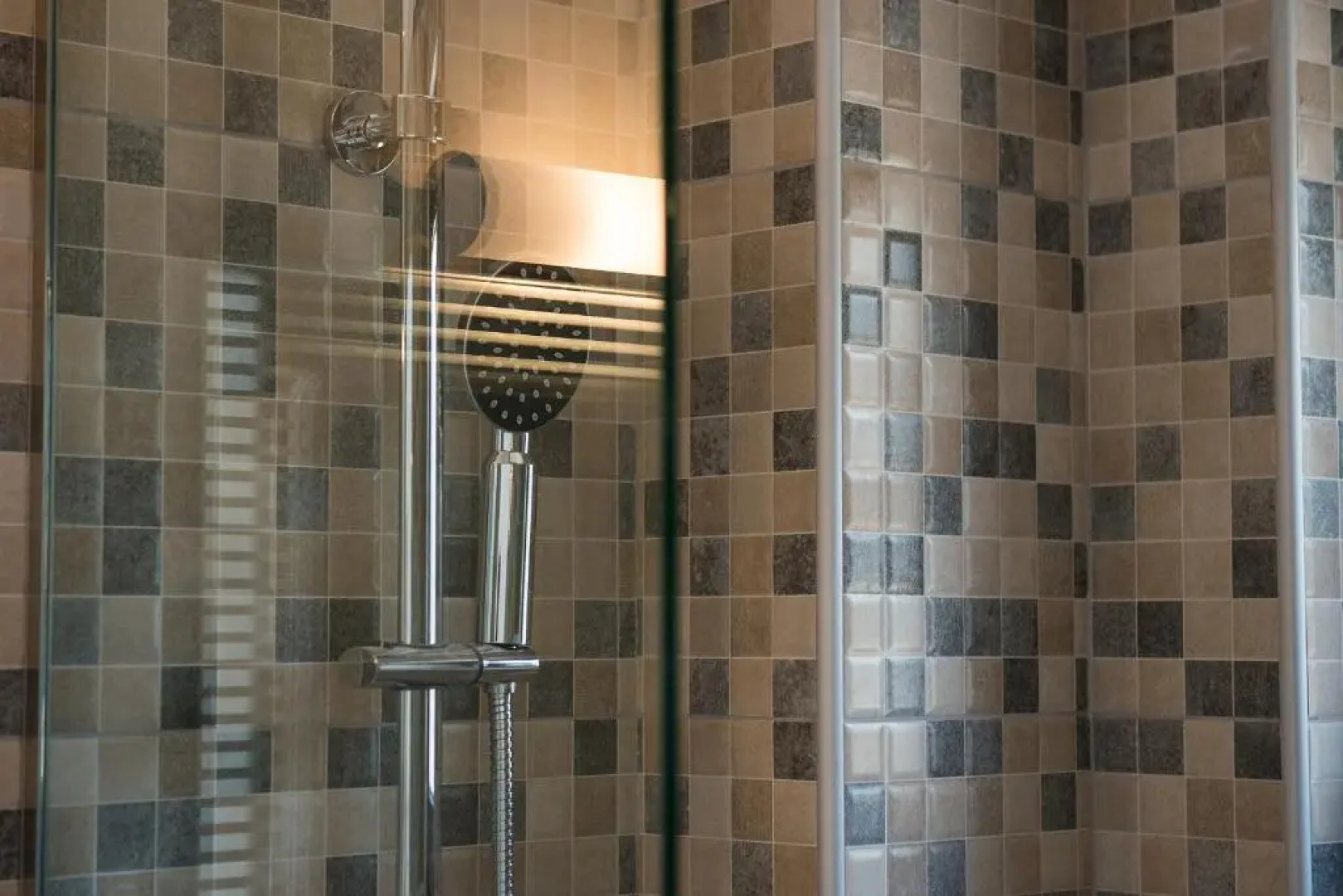 Niovi Seaside Suites