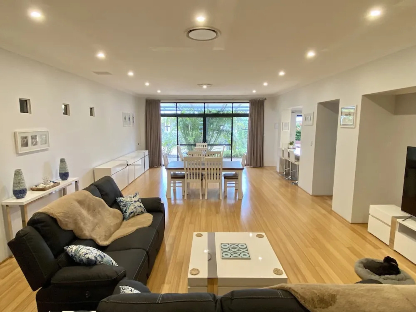 Baudins Bed & Breakfast - Adults Only