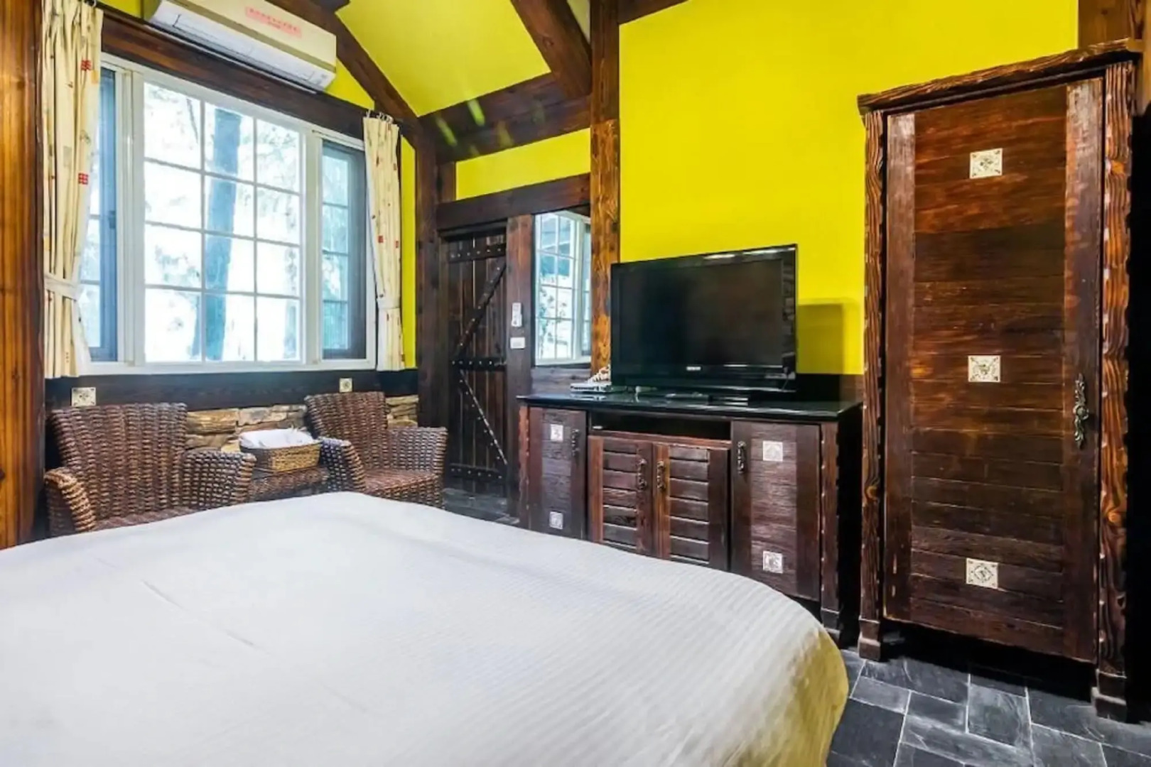 Provence Rose Lodge in Ching Jing