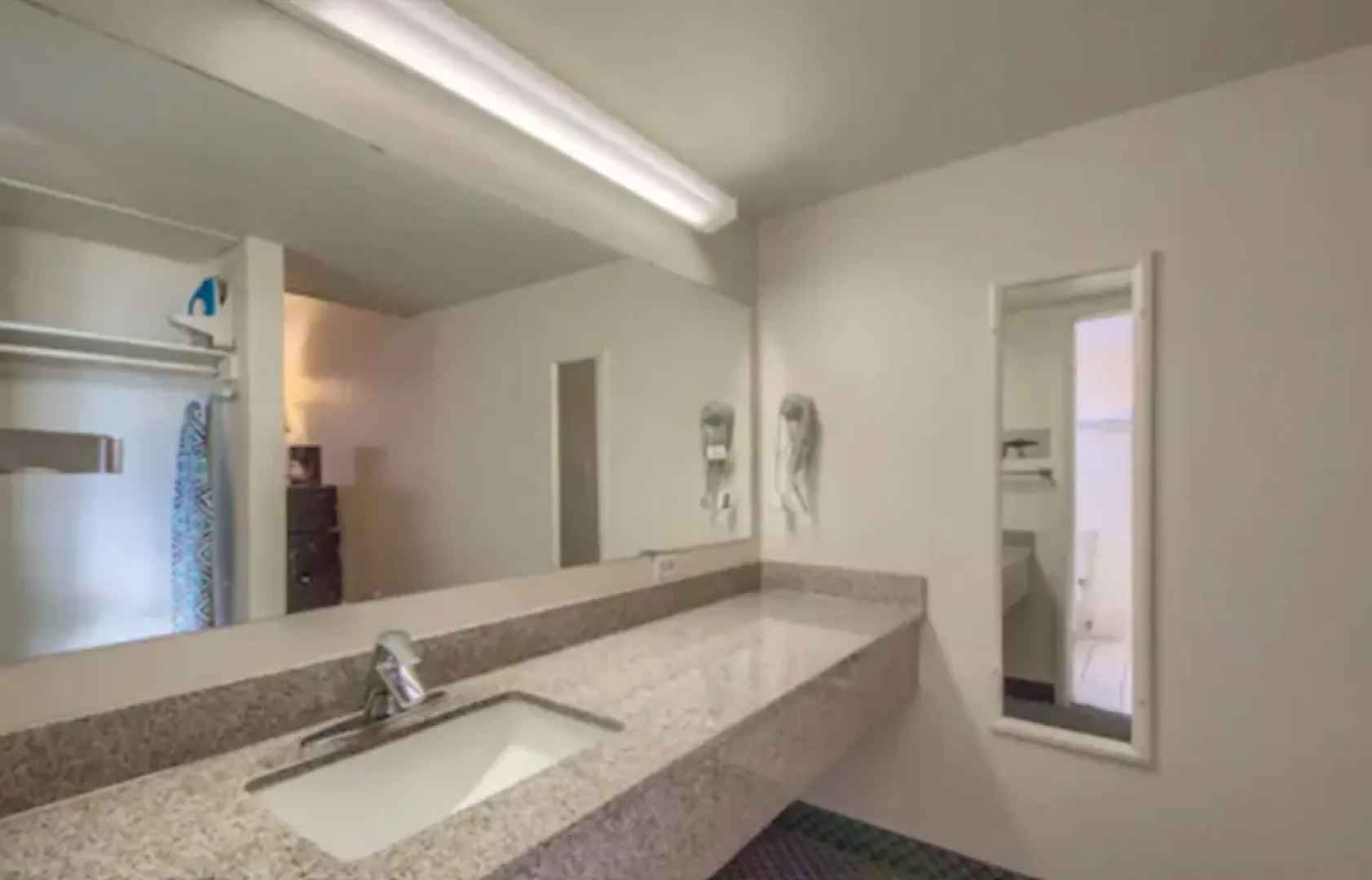 Americas Best Value Inn Uvalde