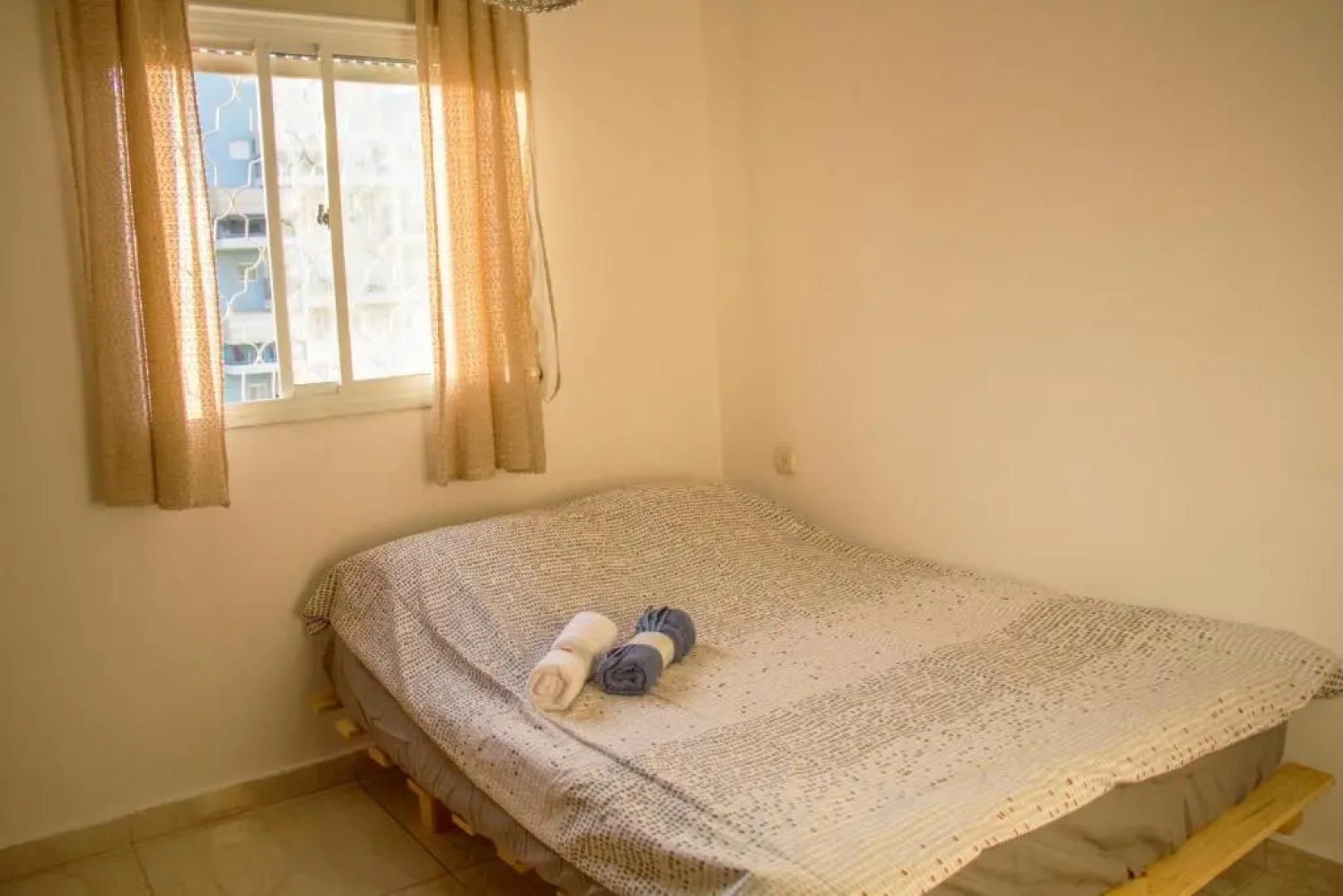 Beautiful 3 Bedroom Apartment