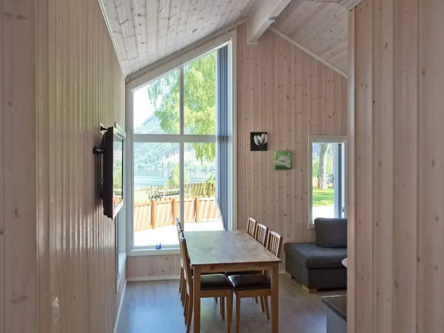 Holiday Home in Kinsarvik by the sea