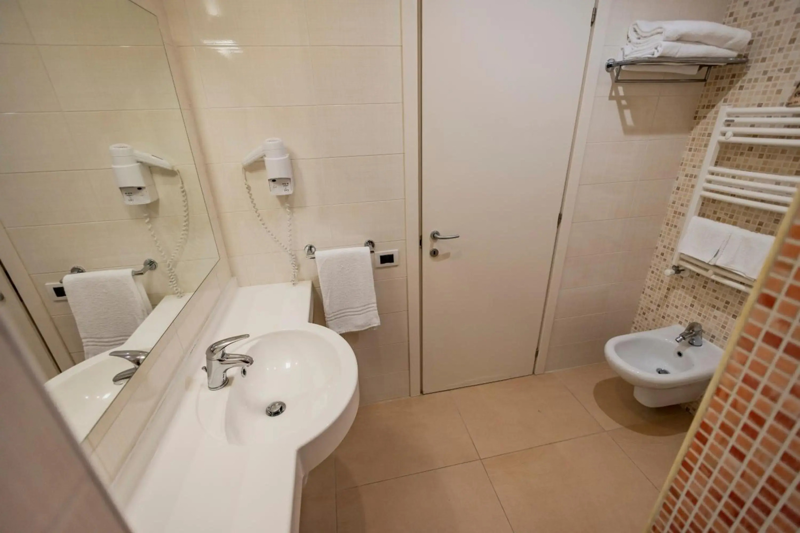 Prince Franklyn Hotel
