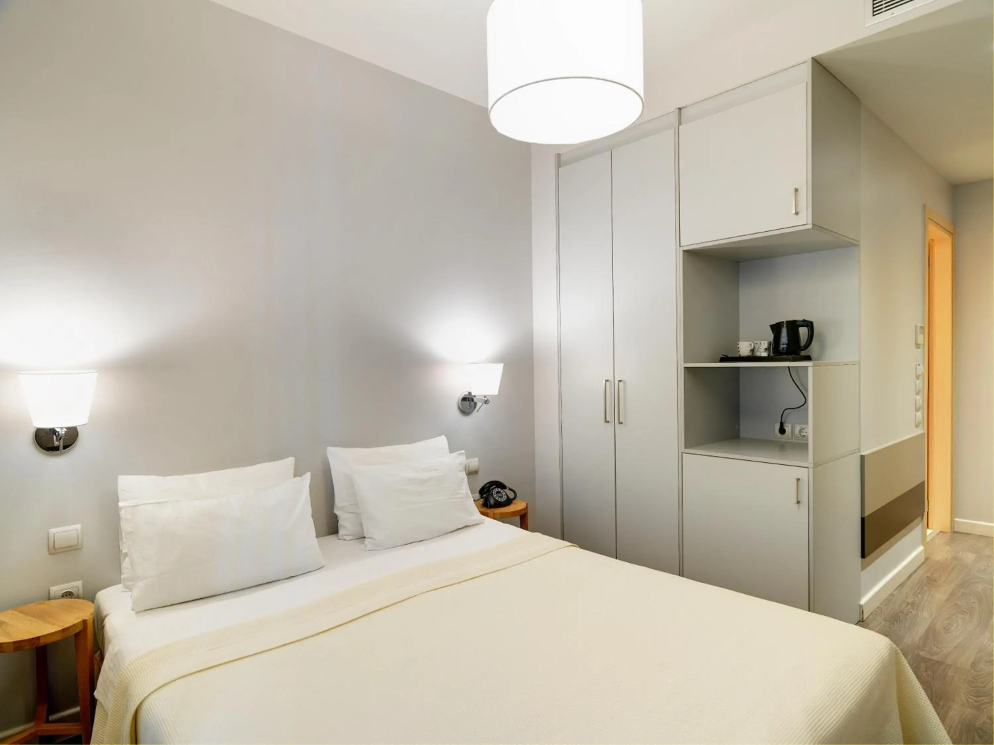 Phidias Piraeus Hotel