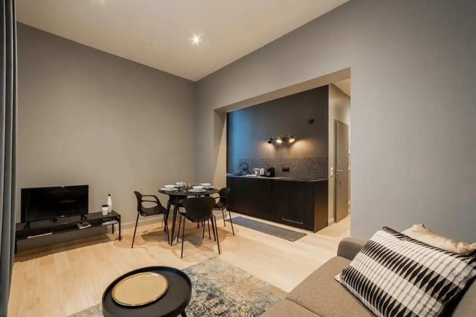 Kessel Villa Rops Private apartment