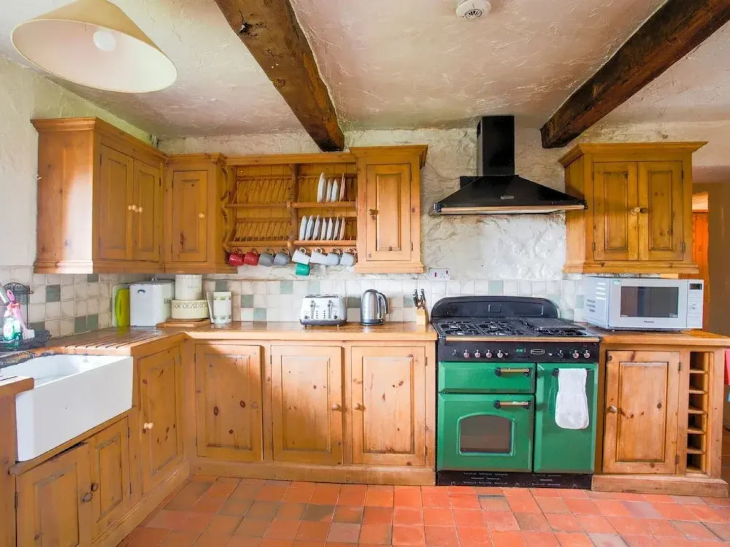 Vintage Holiday Home in Welshpool With Garden