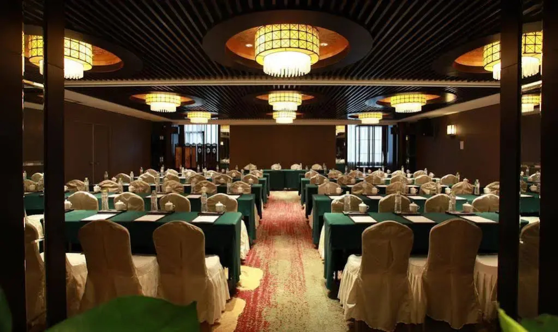 Scholars Hotel (Hangzhou West Lake Wulin Square Zhejiang University)