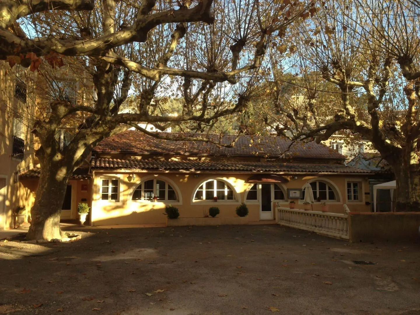 Hotel Restaurant Le Commerce