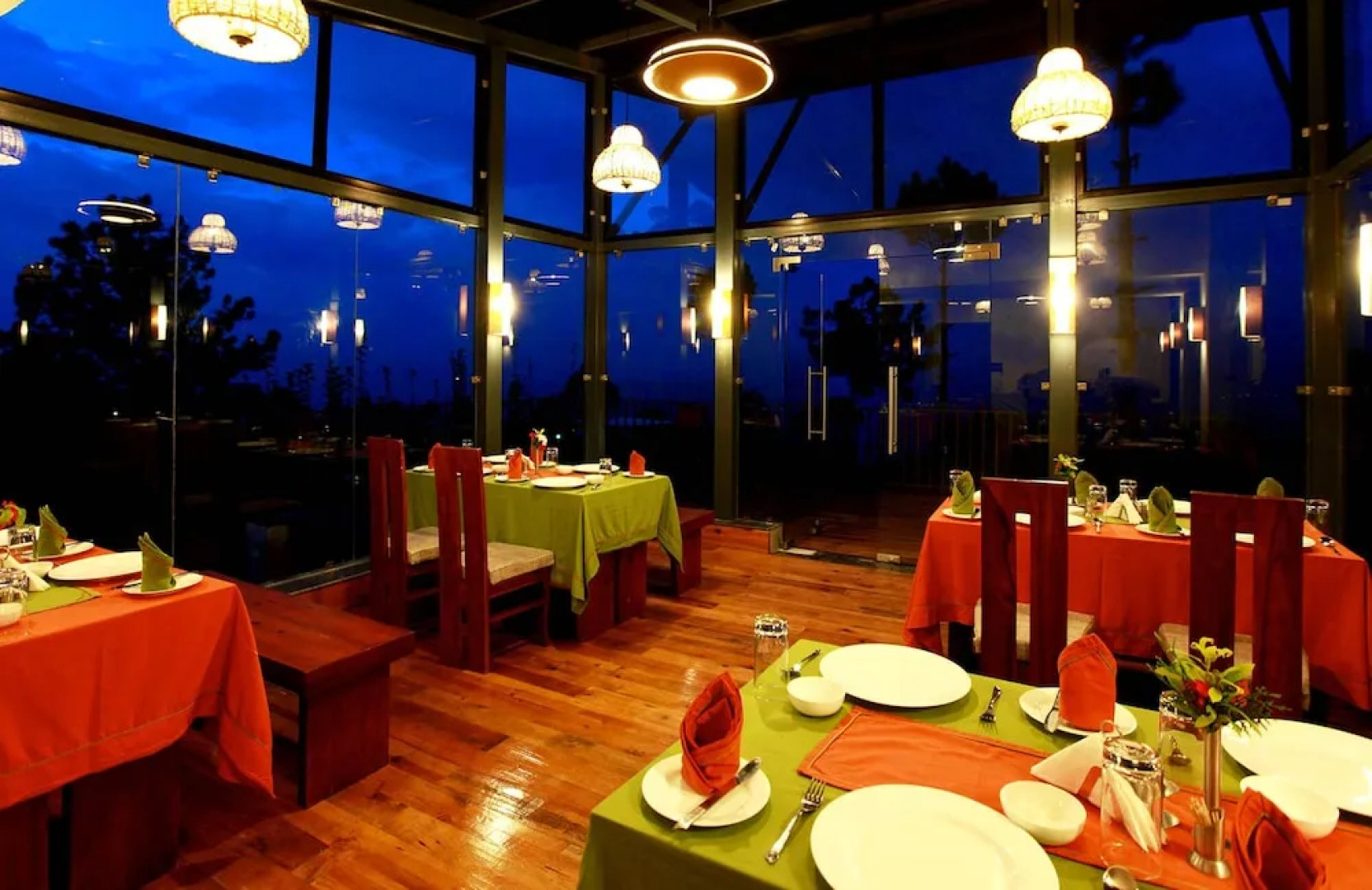 Queens Meadows by Sunshine & Smiles