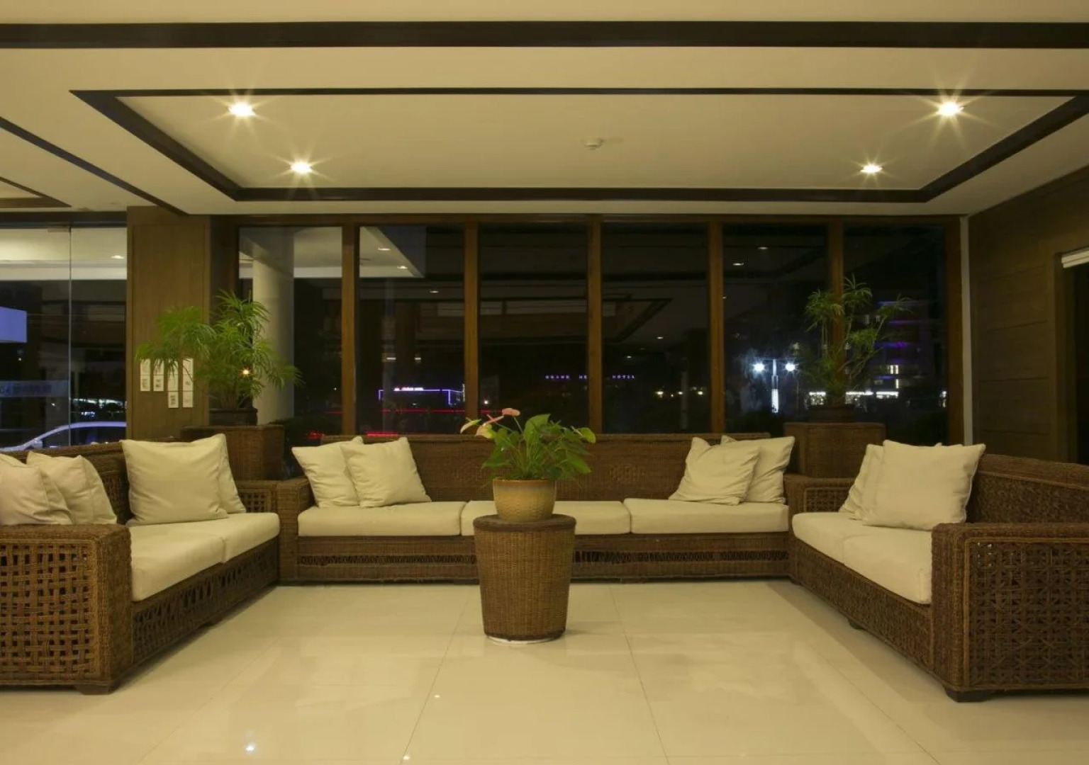 BUMA Subic Hotel and Restaurant