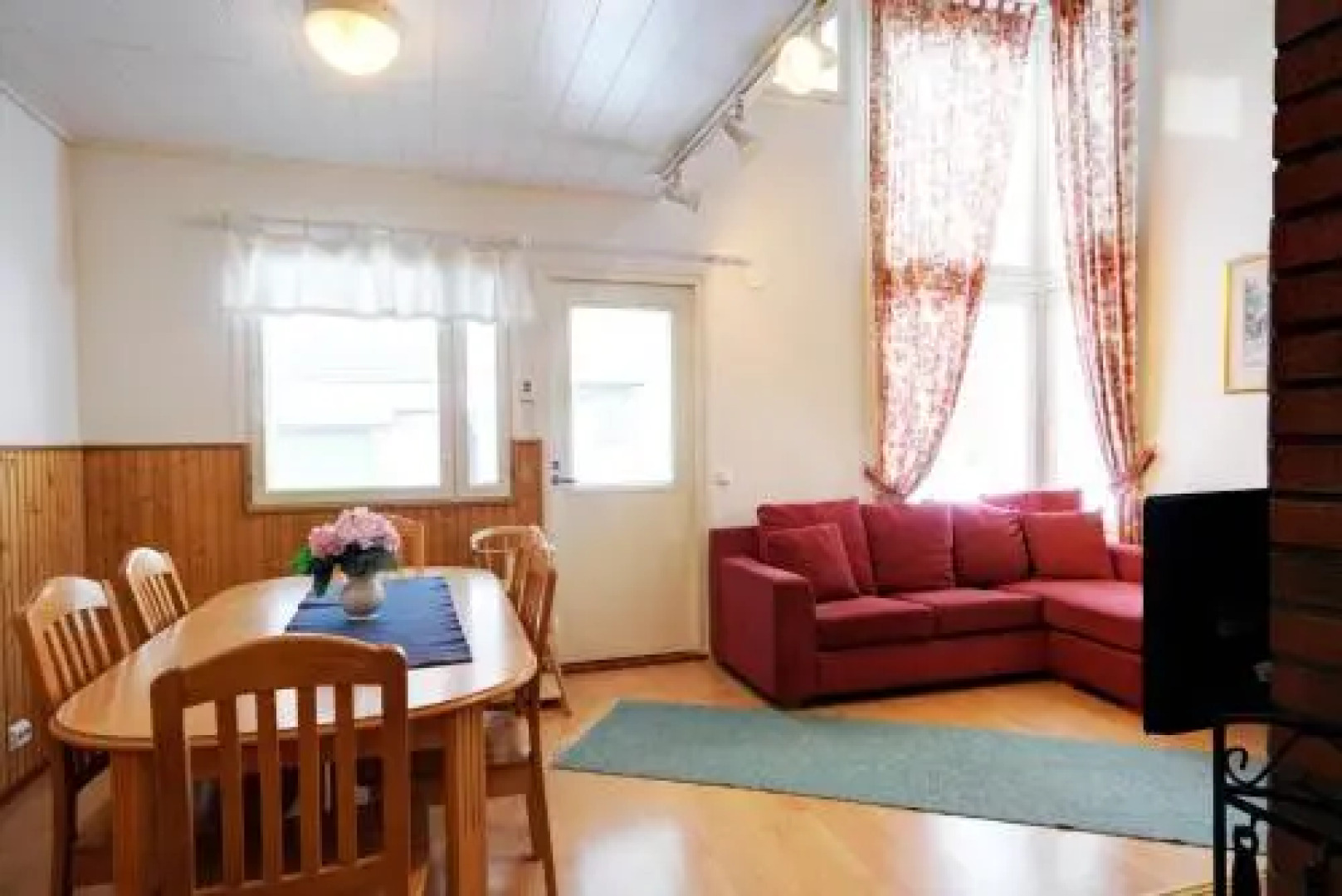 Kulta-Katti Apartments