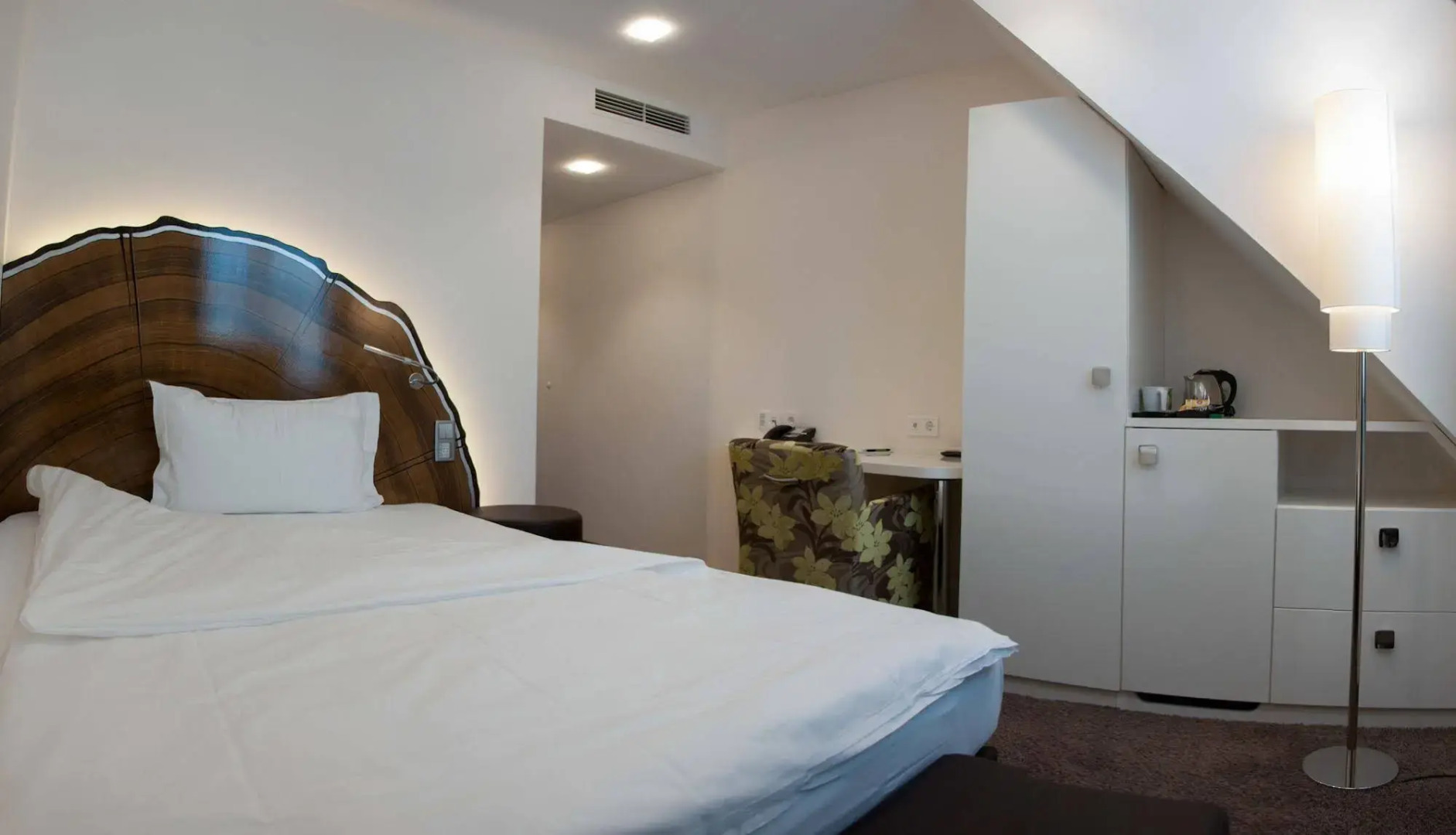 TAOme Feng Shui Stadthotel Breisgau