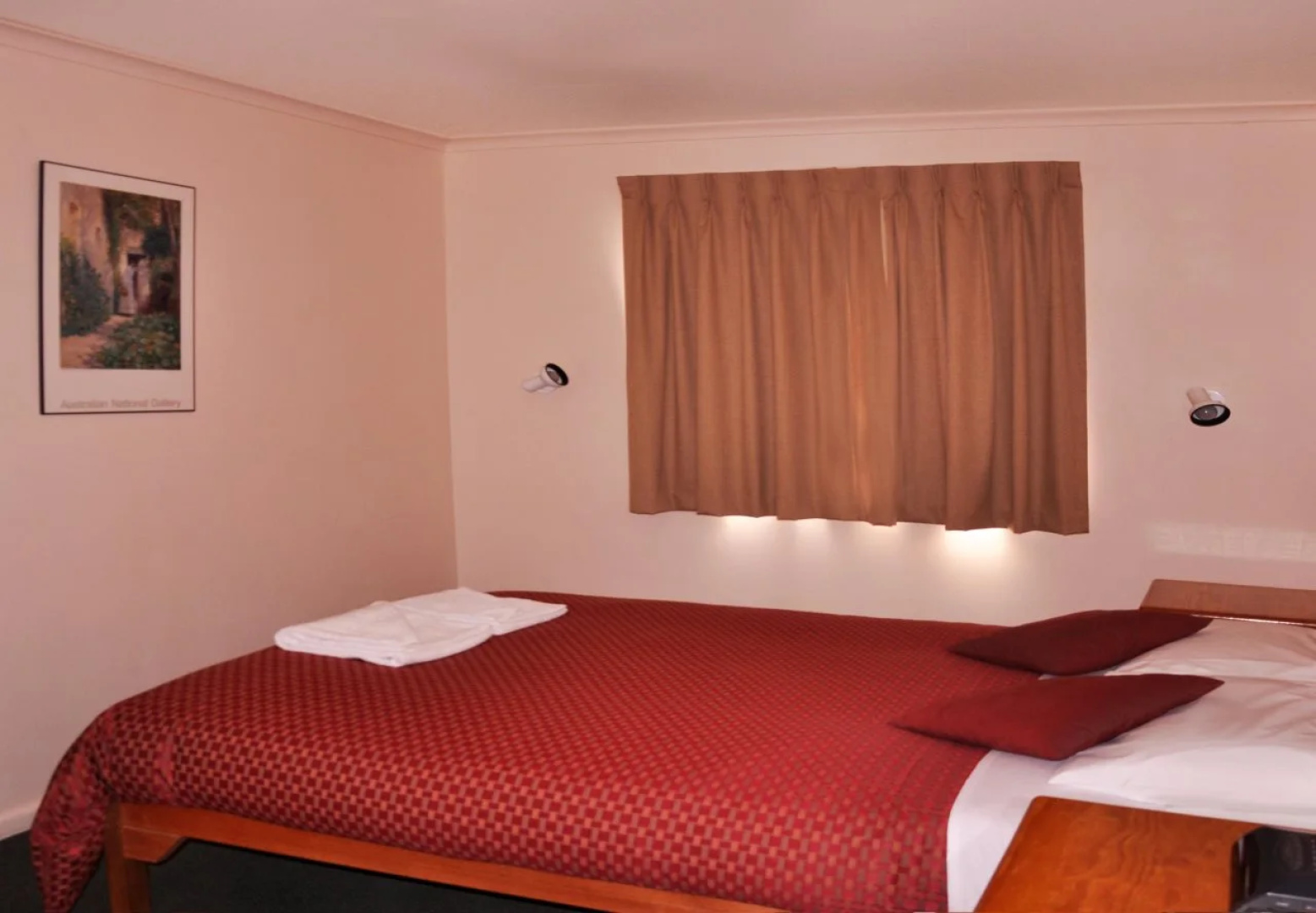 Kasees Apartments & Mountain Lodge
