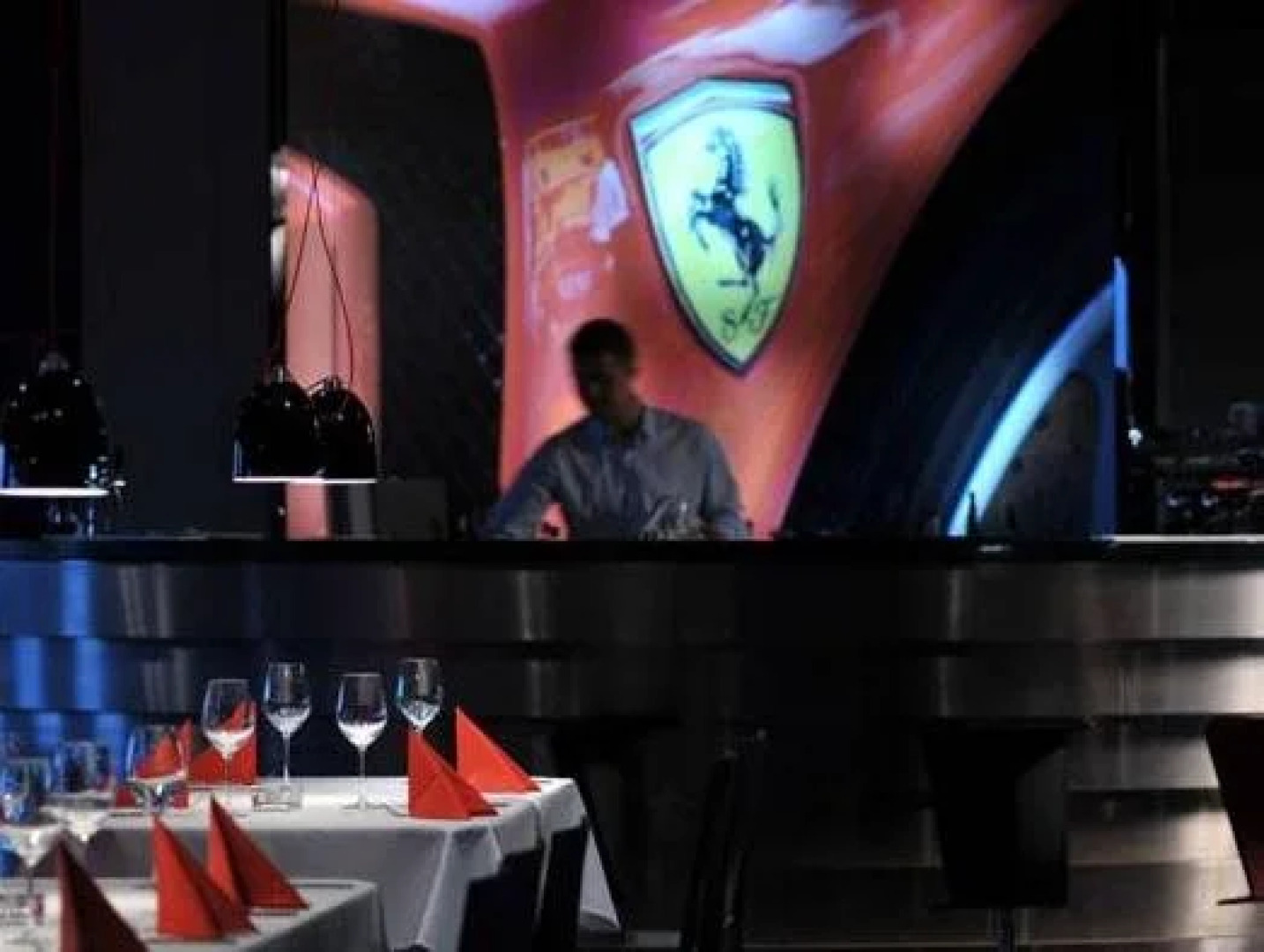 Silver Hotel & Gokart Center