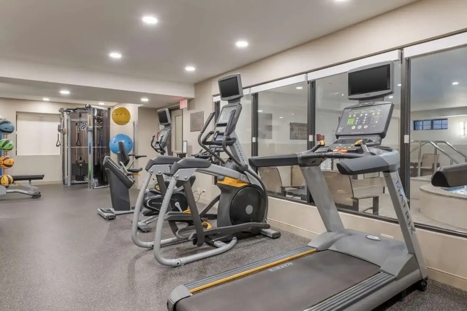 Best Western Plus Superior Inn & Suites