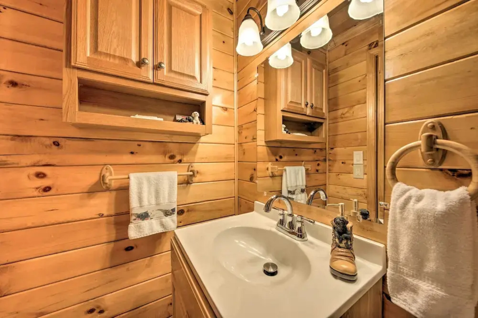 Ellijay Escape on Briar Creek w/ Hot Tub & Views!