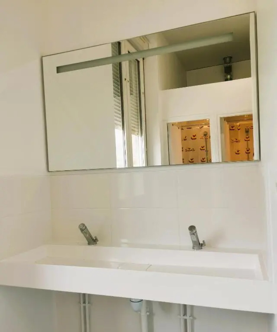 L'Etape du Mont, Family Hostel