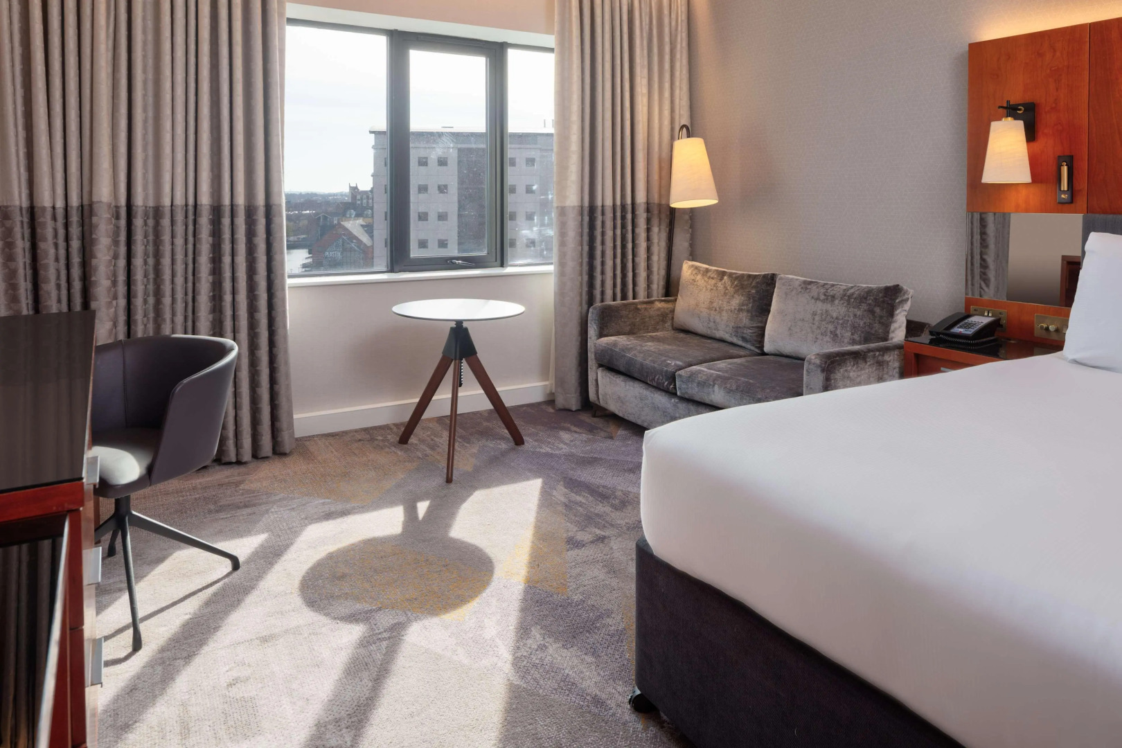 Отель Hilton Belfast