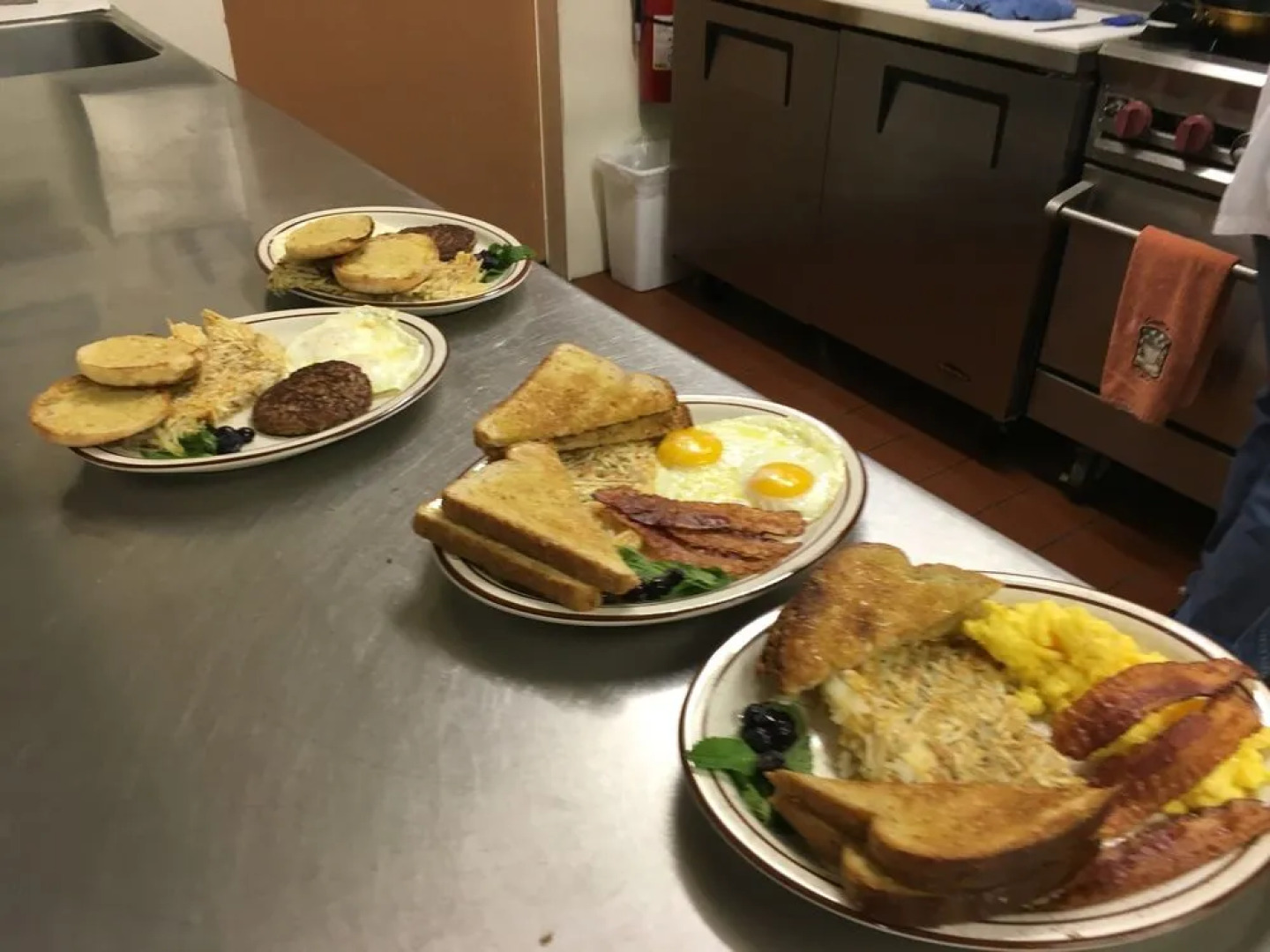 Duck Creek Village Inn