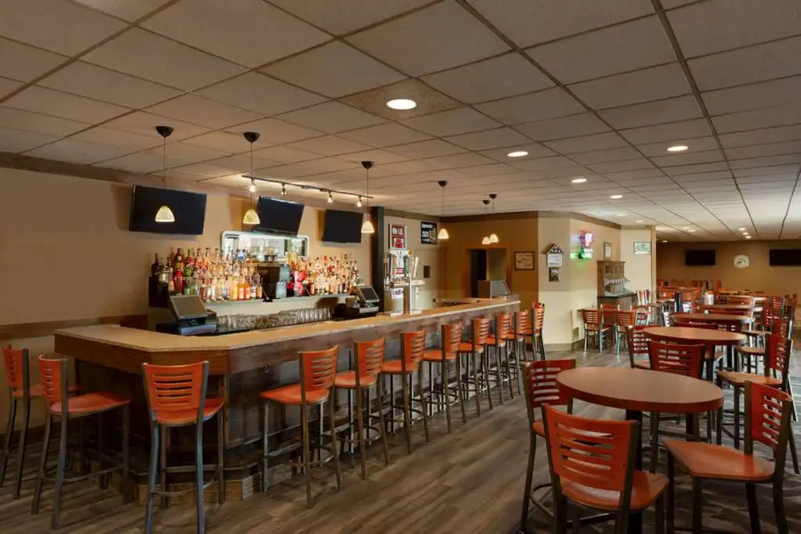 Baymont Inn & Suites Fargo