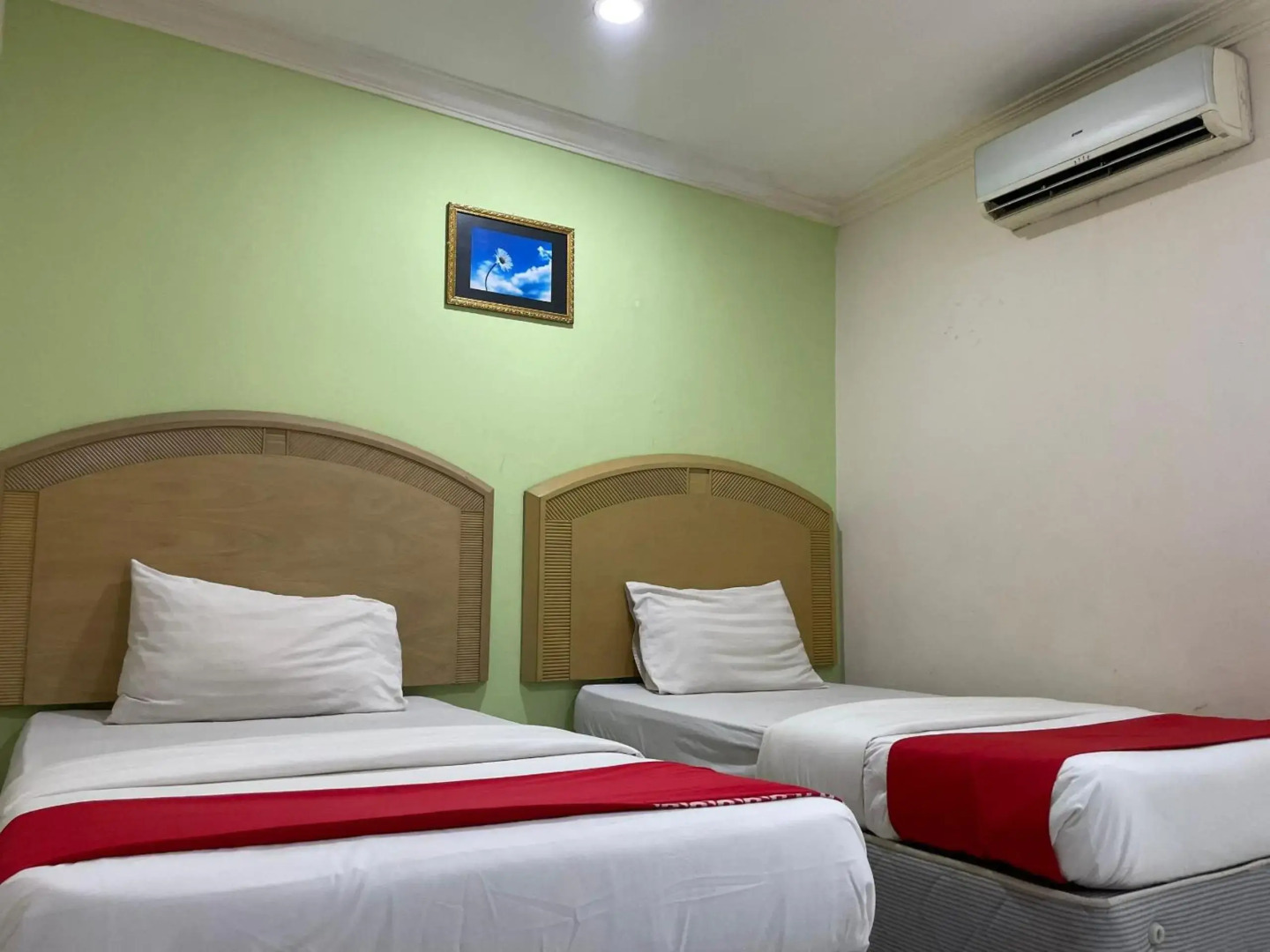 OYO 1002 Hotel Sahara Inn Batu Caves