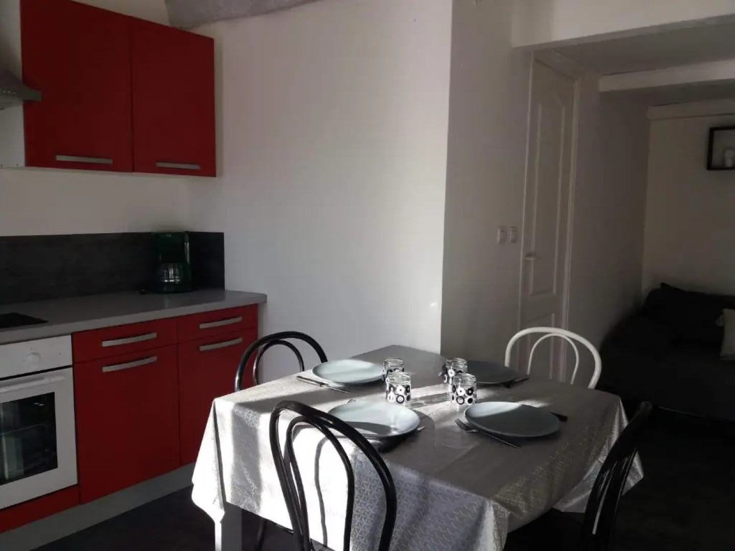 Appart. 4 pers a 6 Kms de Cassis avec acces piscine