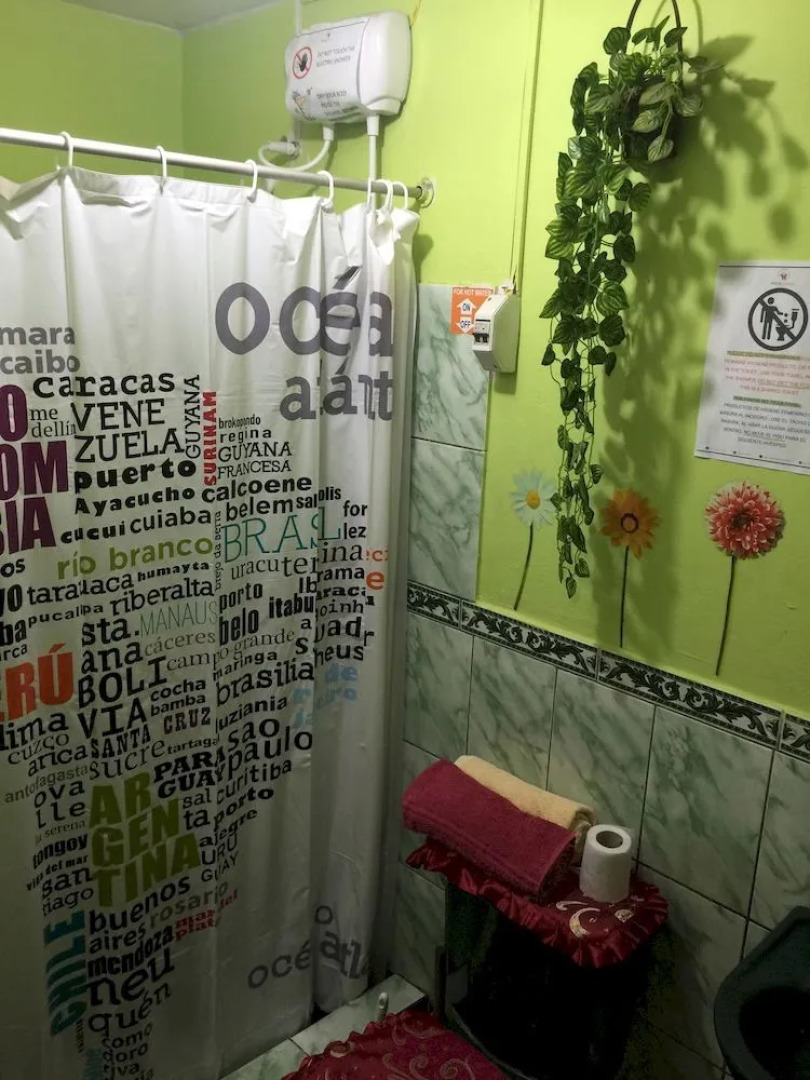 Mundo Albergue Aeropuerto