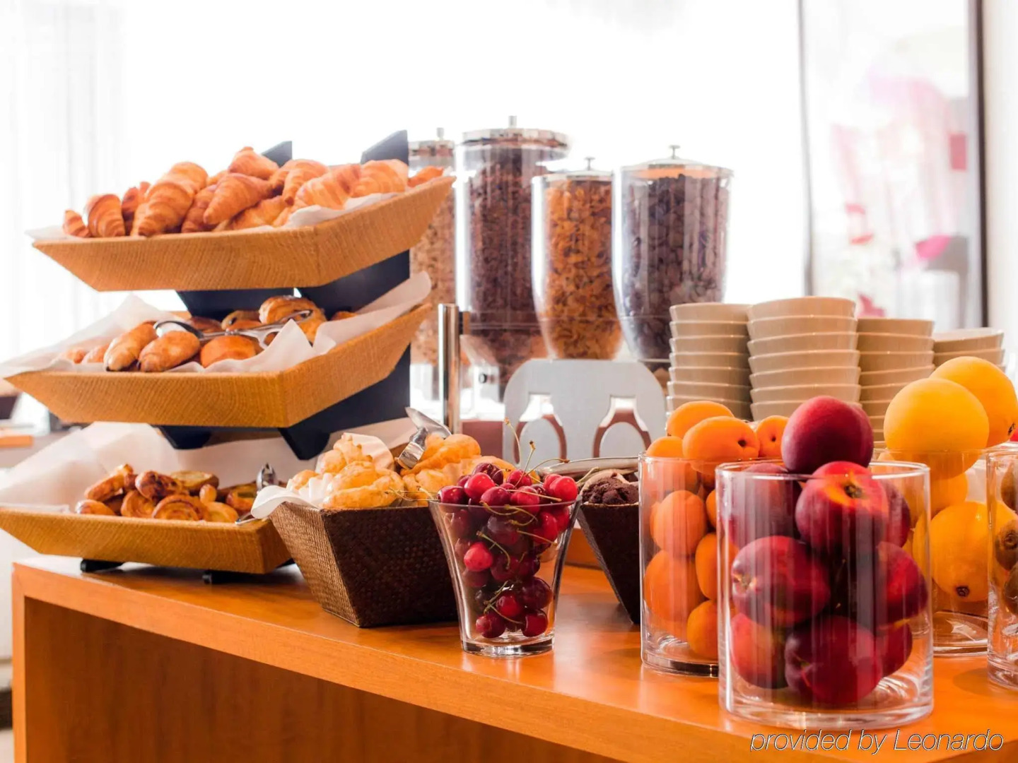 Hotel Novotel Aix en Provence Pont de l'Arc Fenouillères