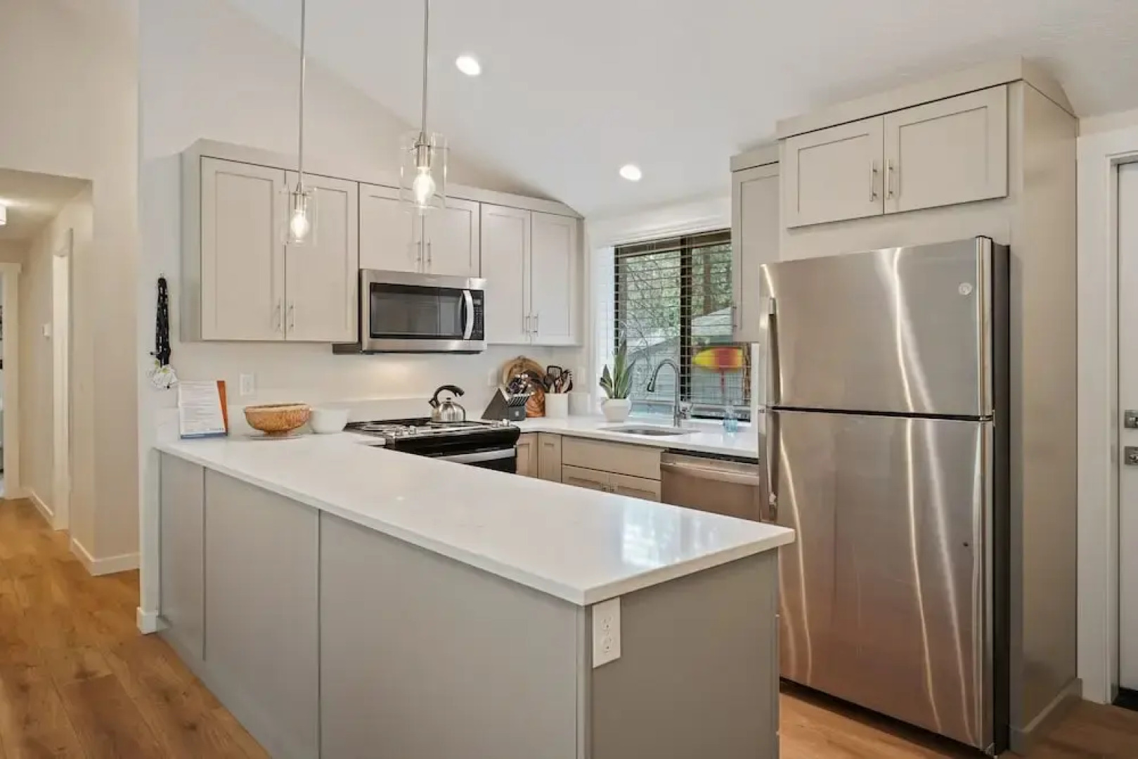 8 Quartz Mountain 3 Bedroom Home by Redawning