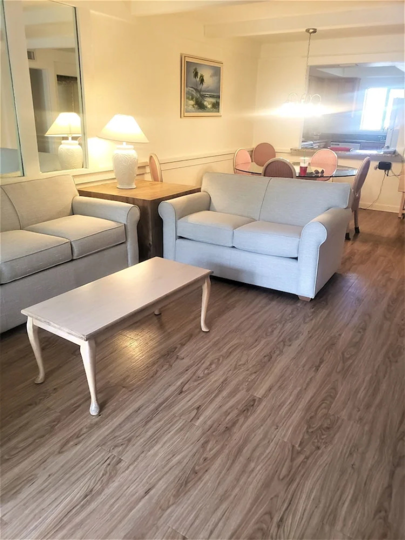 Tropical Sands Resort