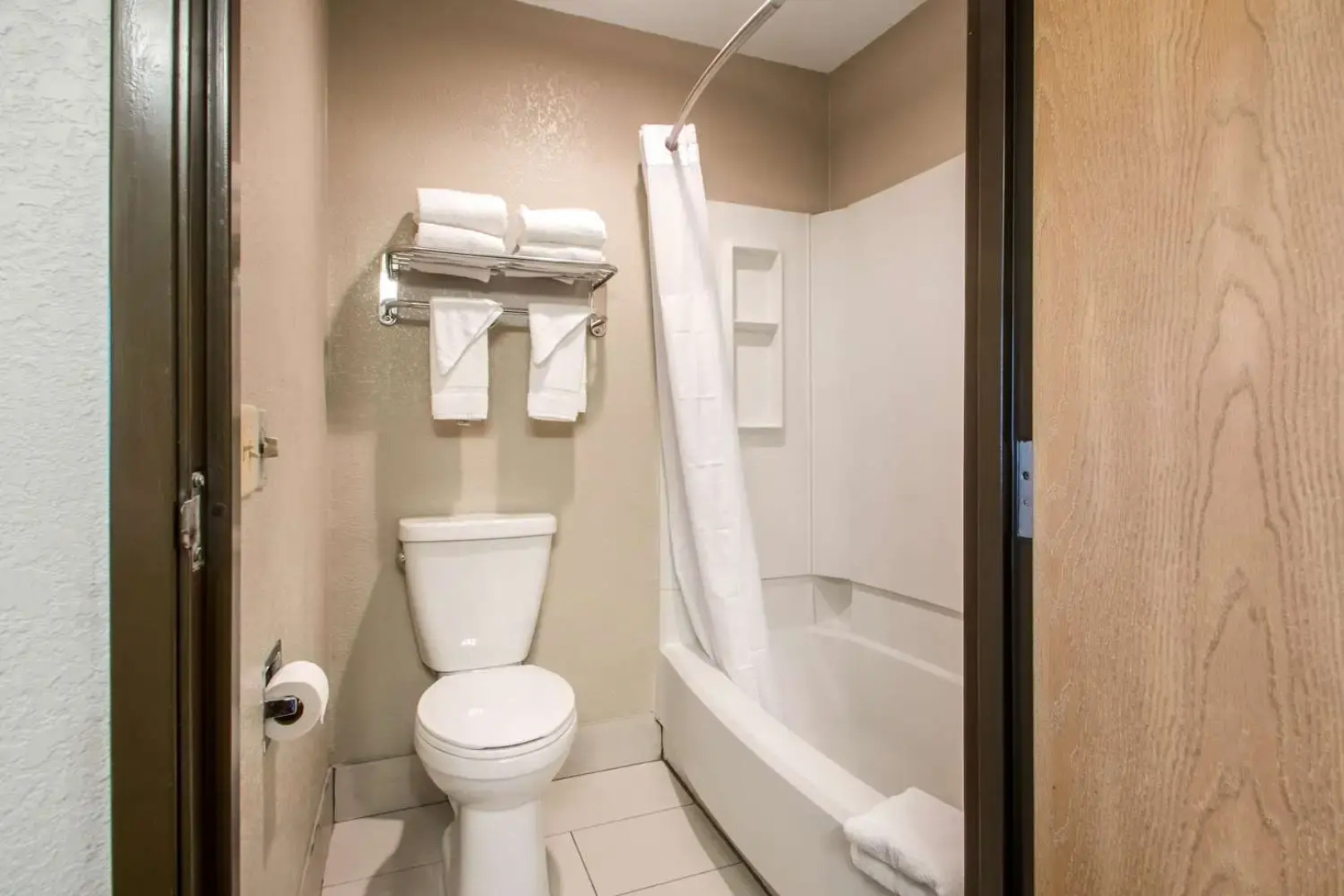 Quality Inn Madison West Near University Area