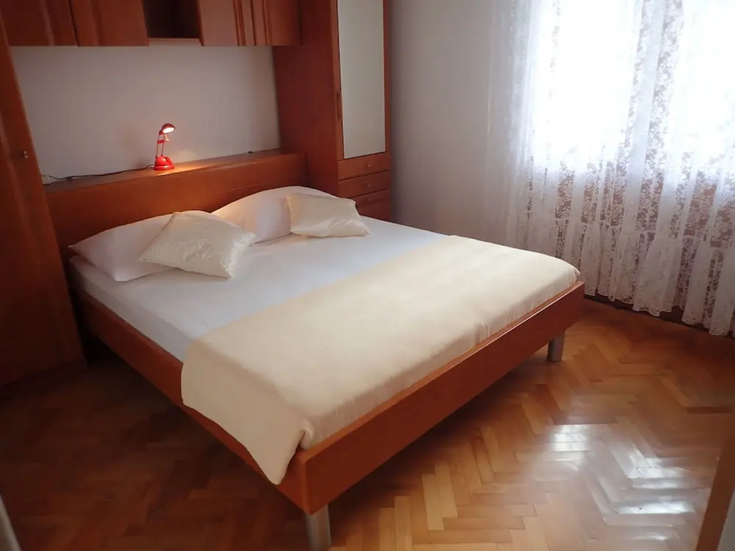 Apartments Sidro-by the sea