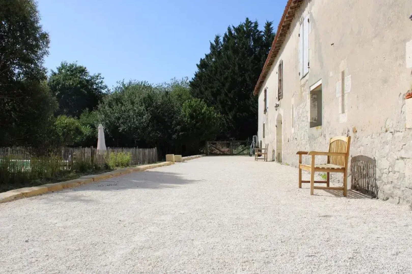 Le Petit Chateau Servanches