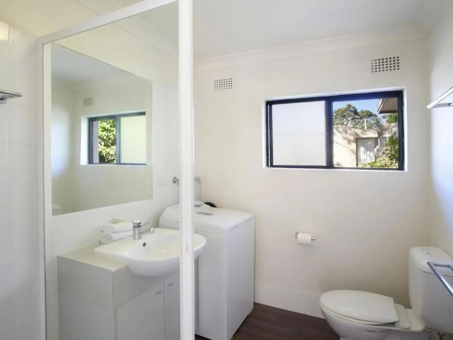 Costa Del Sol 2 Park Road 22