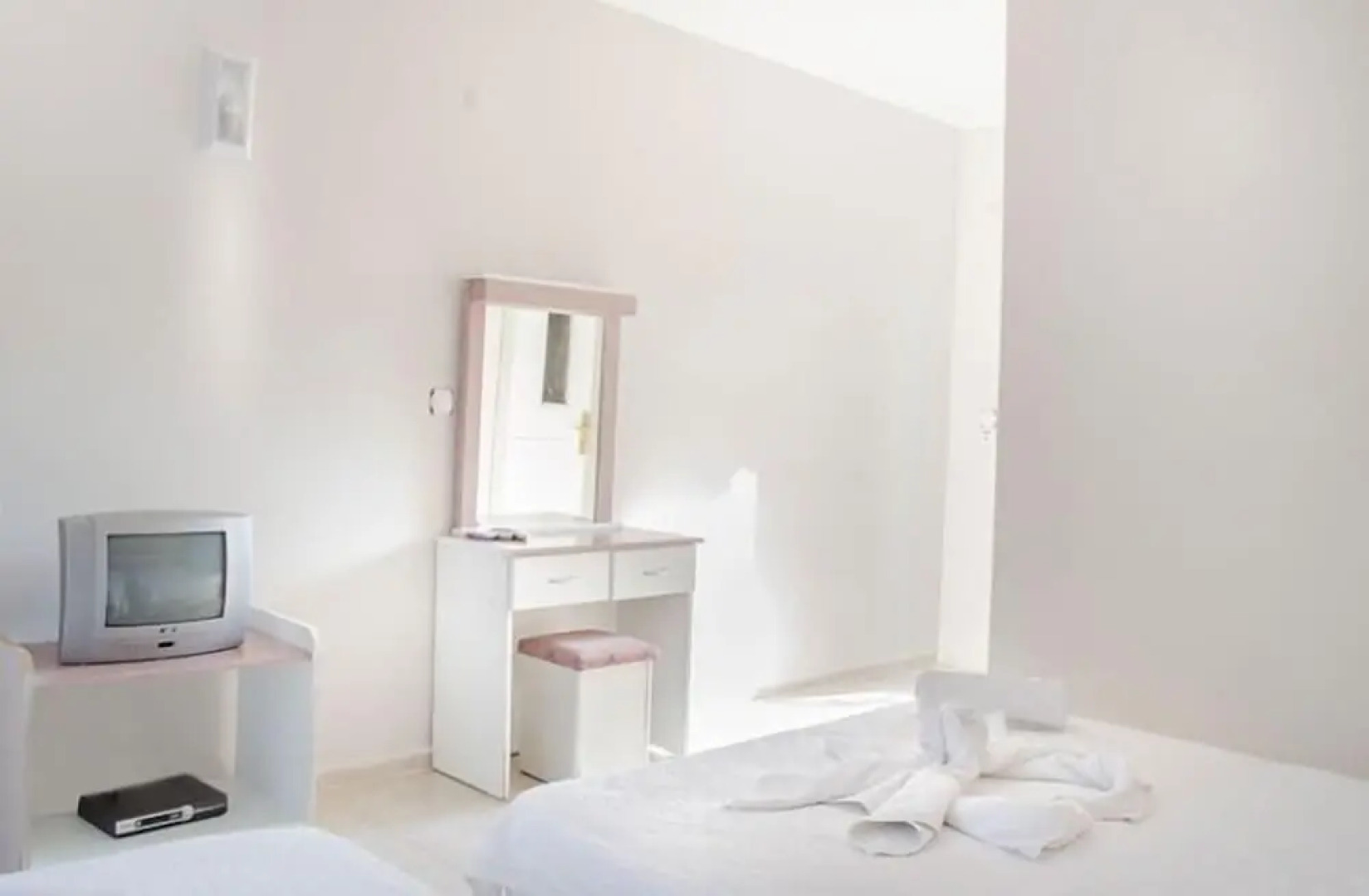 Gloria Tibi Ortakent