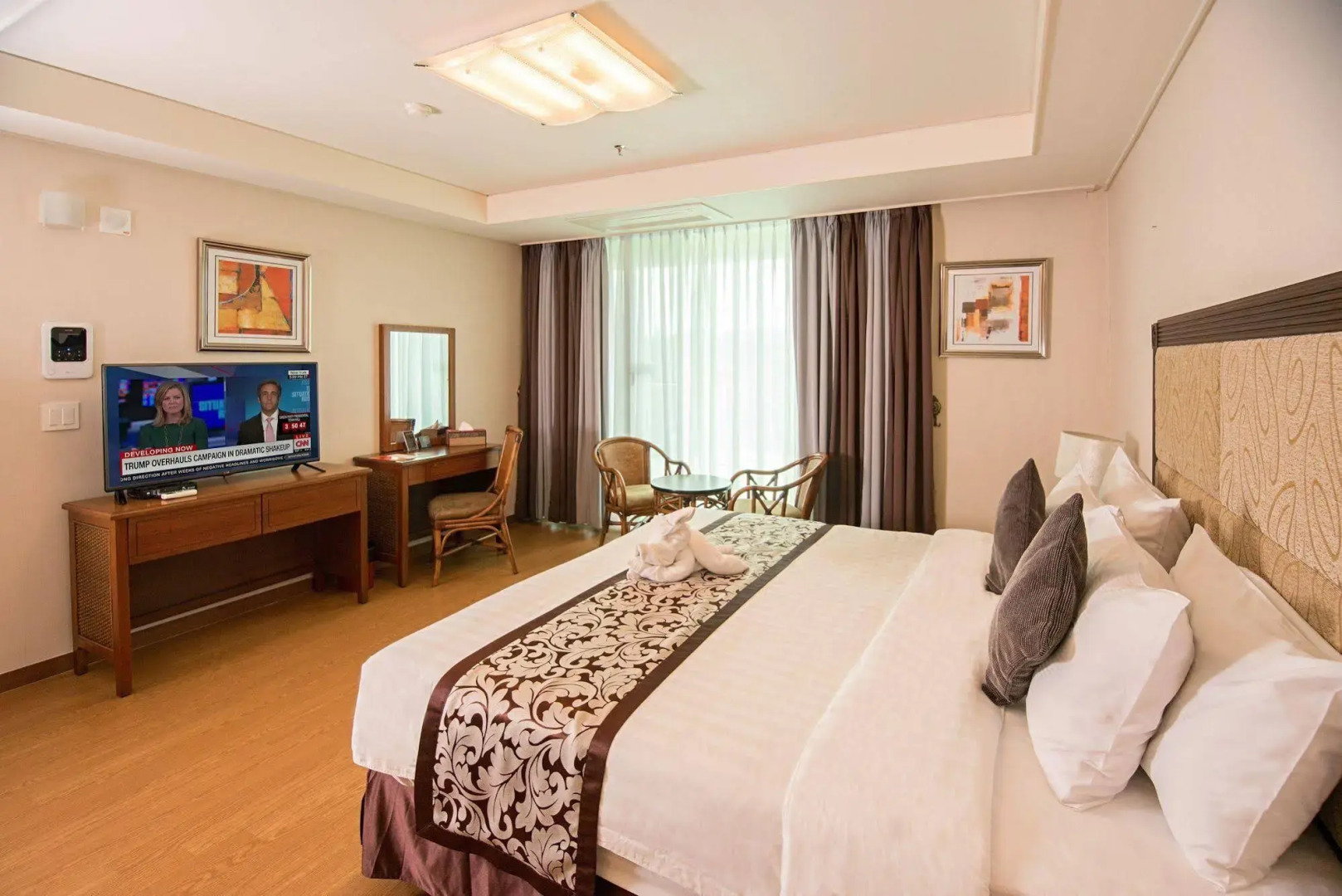 Xenia Hotel Clark - Multi Use Hotel