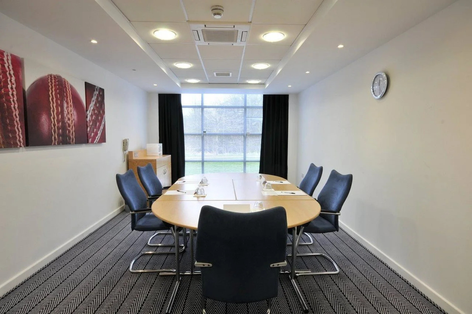 Holiday Inn Express Leigh - Sports Village by IHG