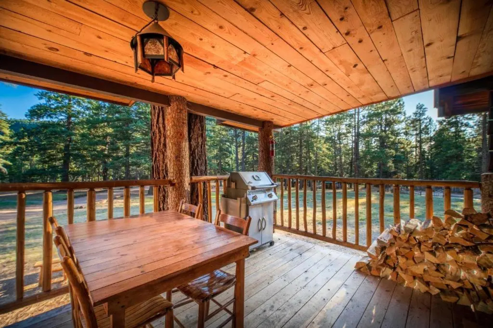 Corkins Lodge