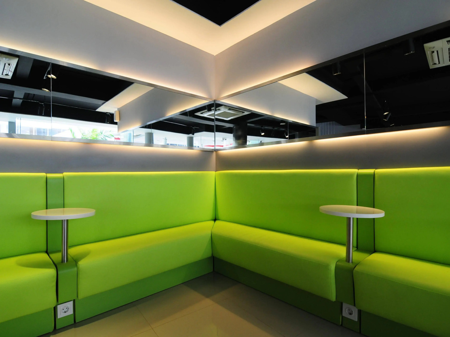 Swift Inn Aeropolis Airport